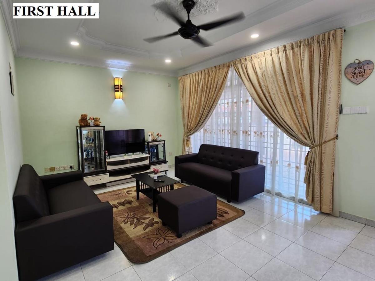 Galaxy Guest Home By Ipoh Maju Stay ภายนอก รูปภาพ