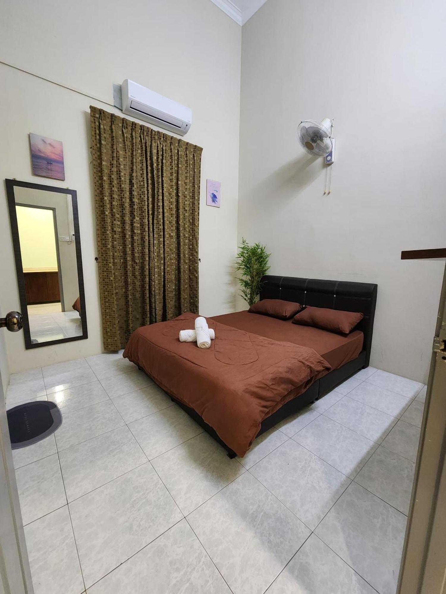 Galaxy Guest Home By Ipoh Maju Stay ภายนอก รูปภาพ