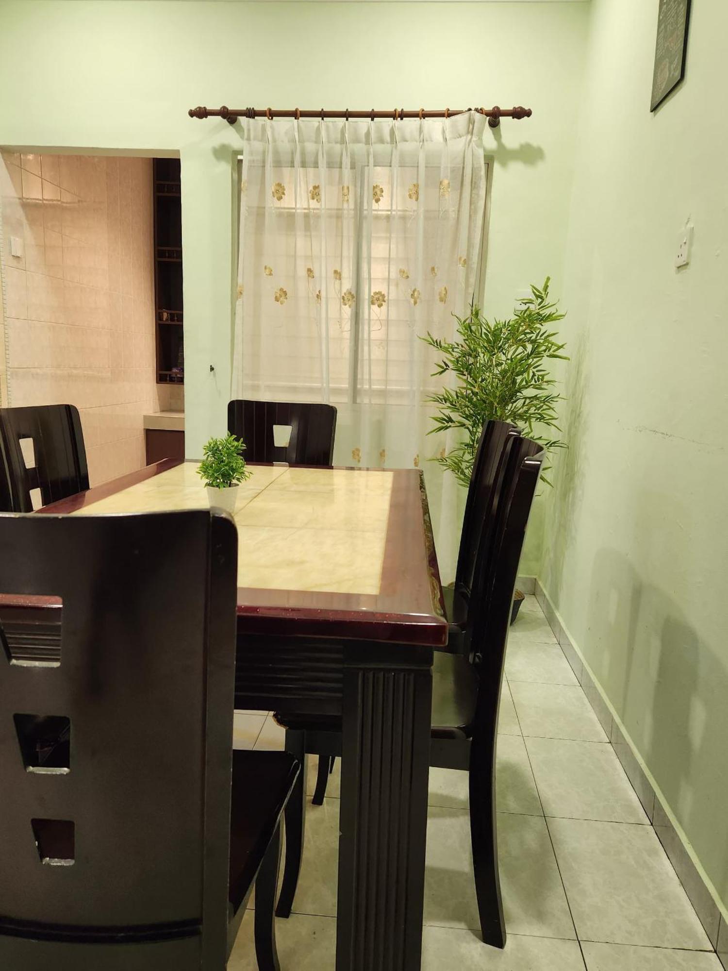 Galaxy Guest Home By Ipoh Maju Stay ภายนอก รูปภาพ